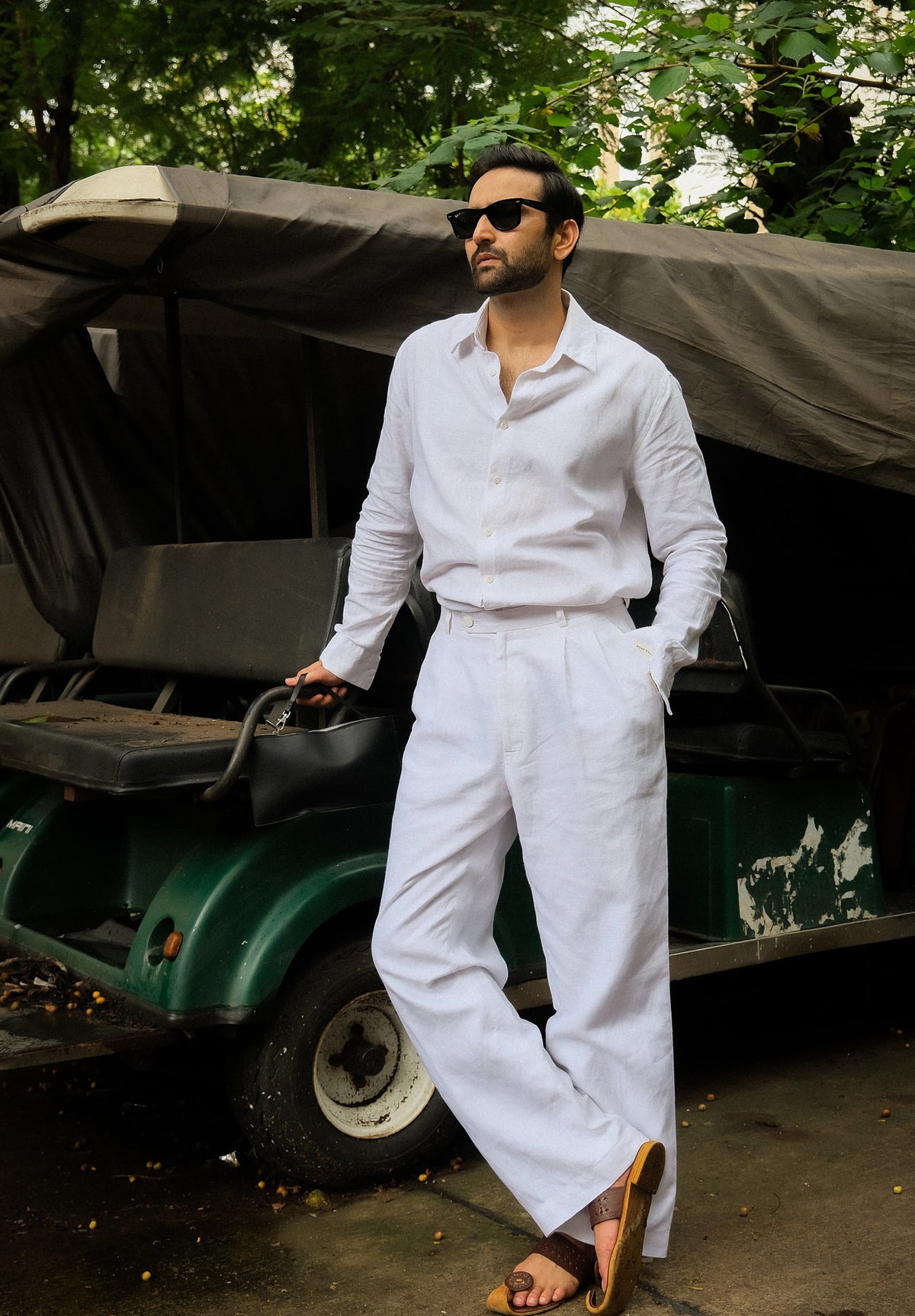 WHITE LINEN RELAXED STRAIGHT PANT